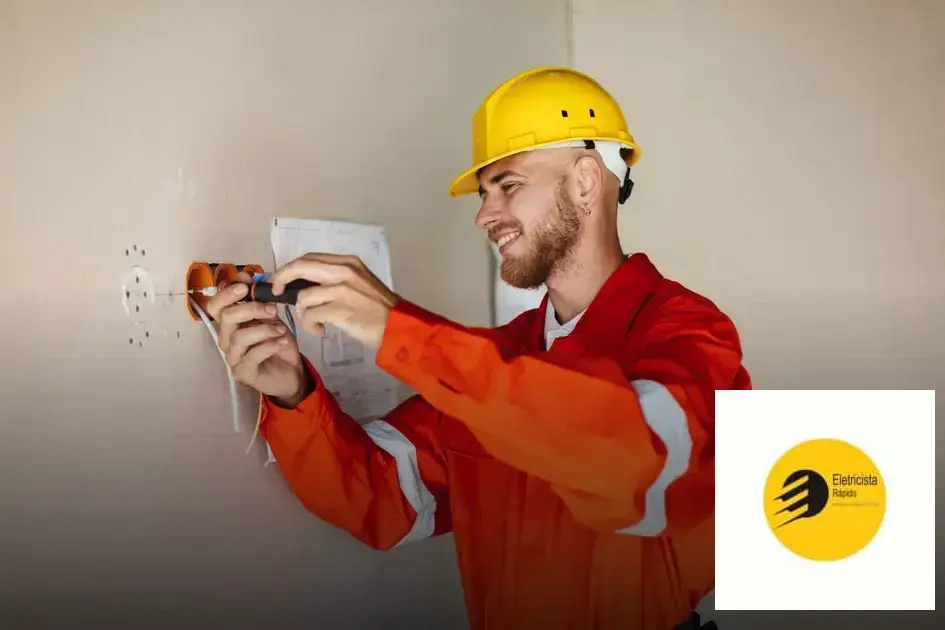 Benefícios de contratar um eletricista profissional no Jardim Rina, Santo André